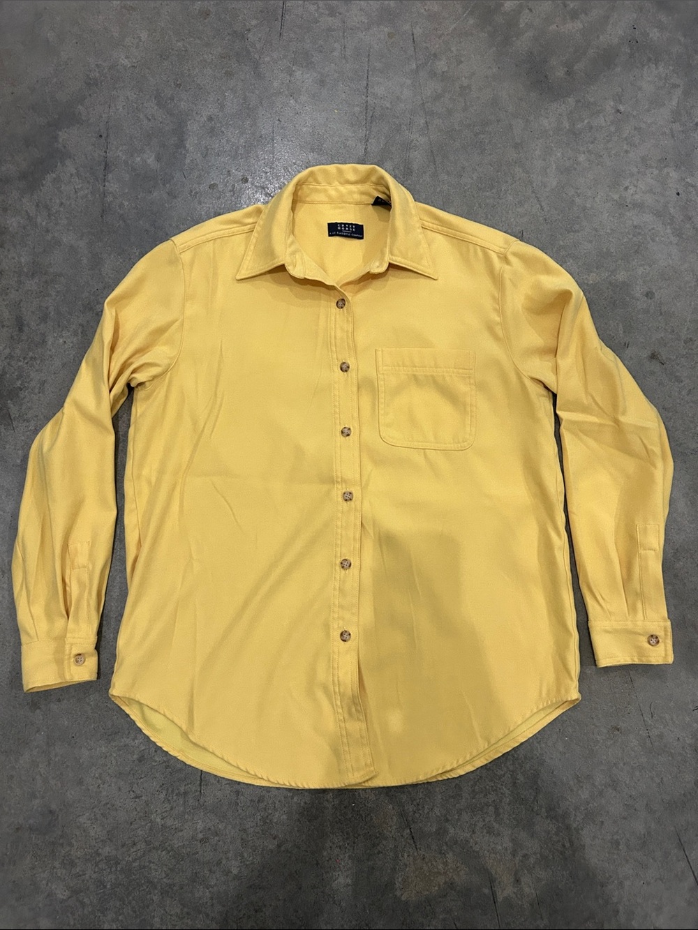 Crazy Horse Liz Claiborne Men’s Small Butter Yellow Sueded Button Up Shirt Y2K